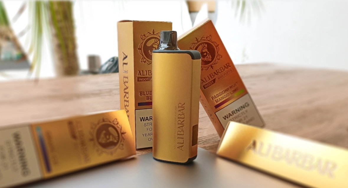 Alibarbar Ingot 9000 Puffs: Vai melleņu sprādziens ir Jūsu nākamais elpas vilciens? (Latvijas Vape ainava 2025. gadā)